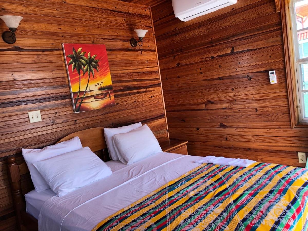 Blue Wave Guest House Кей-Колкер Экстерьер фото